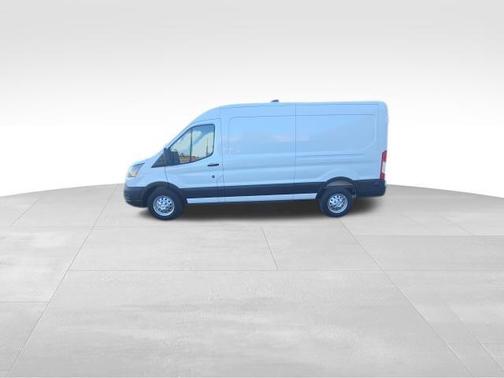2026 Ford Transit-250 148 WB Medium Roof Cargo