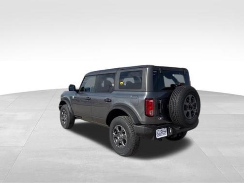 Gray Metallic 2026 Ford Bronco Big Bend
