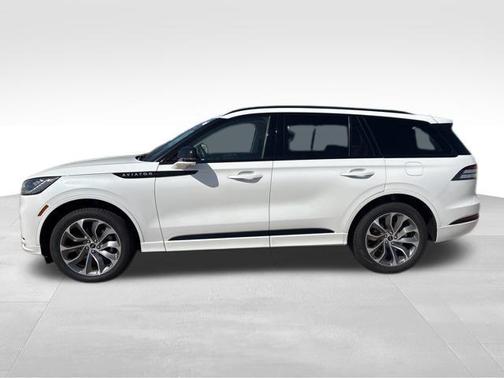 White 2026 Lincoln Aviator Premiere