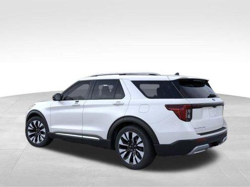 White Metallic 2026 Ford Explorer Platinum