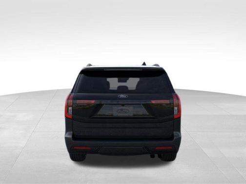 Black Metallic 2026 Ford Expedition Platinum