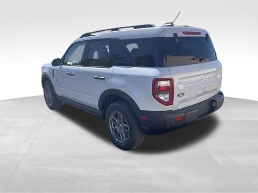 White Metallic 2026 Ford Bronco Sport Big Bend