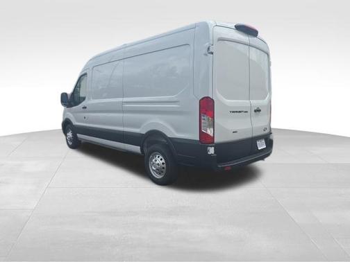 Oxford White 2026 Ford Transit-250 148 WB Medium Roof Cargo