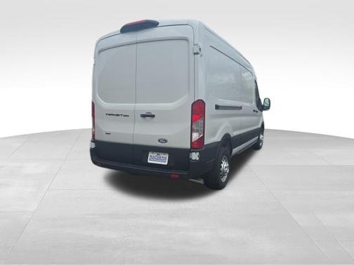 Oxford White 2026 Ford Transit-250 148 WB Medium Roof Cargo