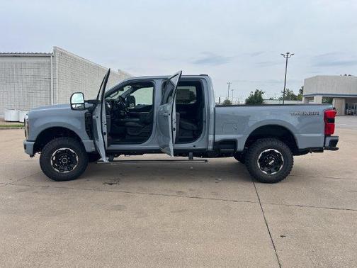 Gray Metallic 2026 Ford F-350 Lariat Super Duty