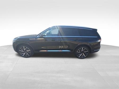 2026 Lincoln Aviator Reserve AWD