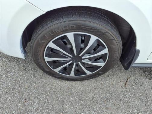 2019 Mitsubishi Mirage ES