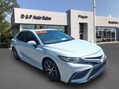 Ice 2024 Toyota Camry SE