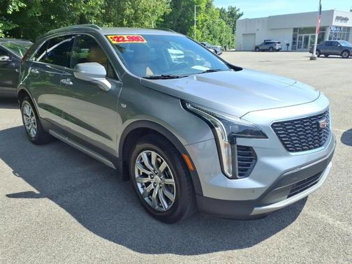 Silver Metallic 2023 Cadillac XT4 Premium Luxury