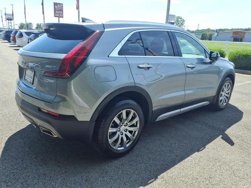 Silver Metallic 2023 Cadillac XT4 Premium Luxury