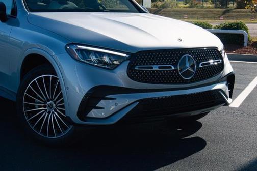 2026 Mercedes-Benz GLC 300 Base