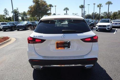 2025 Mercedes-Benz GLA 250 4MATIC