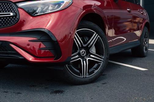 2026 Mercedes-Benz GLC 300 4MATIC Coupe