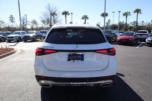 2025 Mercedes-Benz GLC 300 Base