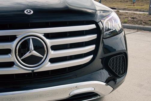 2026 Mercedes-Benz GLS 450 4MATIC