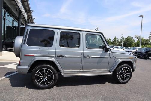 MANUFAKTUR Platinum Magno 2023 Mercedes-Benz G-Class