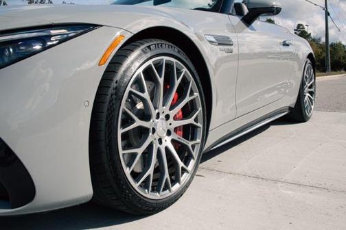 2022 Mercedes-Benz AMG SL 55 Base