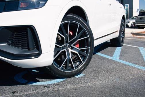 2020 Audi Q8 55 Prestige