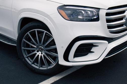 2026 Mercedes-Benz GLS 450 4MATIC