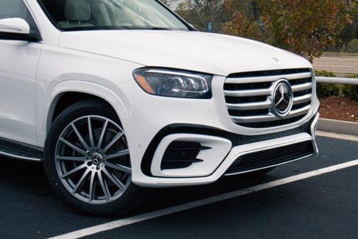2026 Mercedes-Benz GLS 450 4MATIC