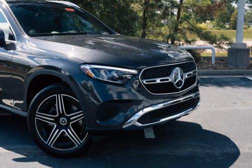 2026 Mercedes-Benz GLC 300 4MATIC
