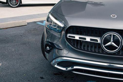 2025 Mercedes-Benz GLA 250 Base