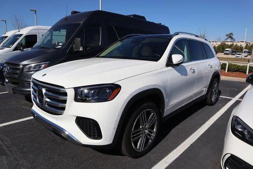 2026 Mercedes-Benz GLS 450 4MATIC