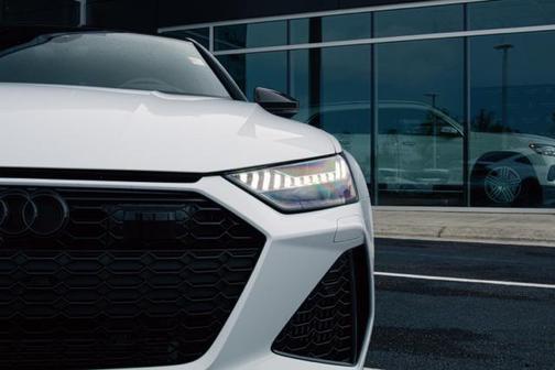 2023 Audi RS 7 4.0T