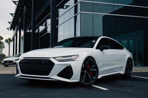 2023 Audi RS 7 4.0T