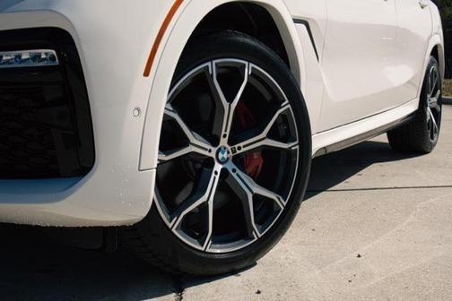 2021 BMW X6 xDrive40i