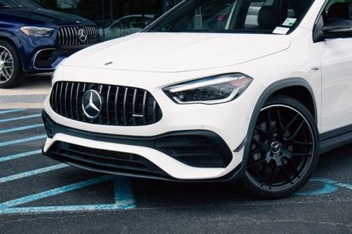Polar White 2022 Mercedes-Benz AMG GLA 45 4MATIC