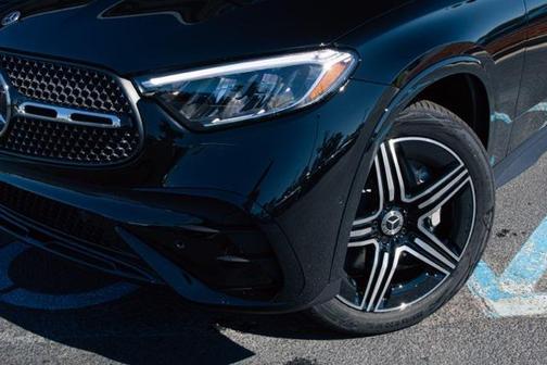 2026 Mercedes-Benz GLC 300 Base