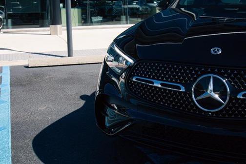 2026 Mercedes-Benz GLC 300 Base