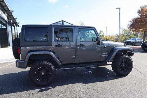 2017 Jeep Wrangler Unlimited Sahara