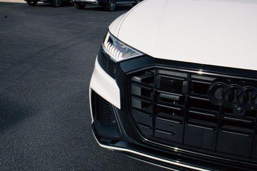 2021 Audi Q8 55 Premium Plus