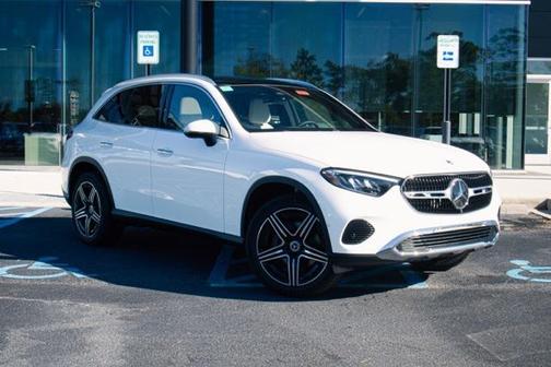2026 Mercedes-Benz GLC 300 4MATIC
