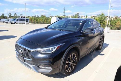 2018 INFINITI QX30 Premium