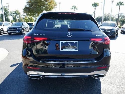 2026 Mercedes-Benz GLC 300 4MATIC