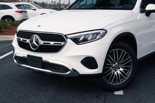 2025 Mercedes-Benz GLC 300 Base