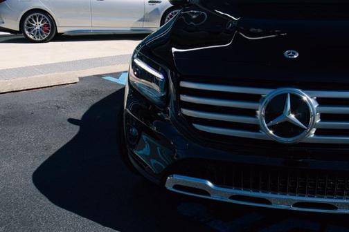 2024 Mercedes-Benz GLB 250 4MATIC