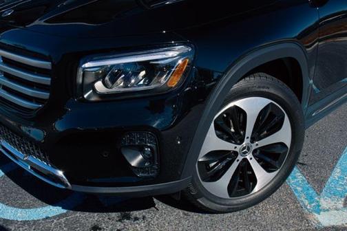 2024 Mercedes-Benz GLB 250 4MATIC