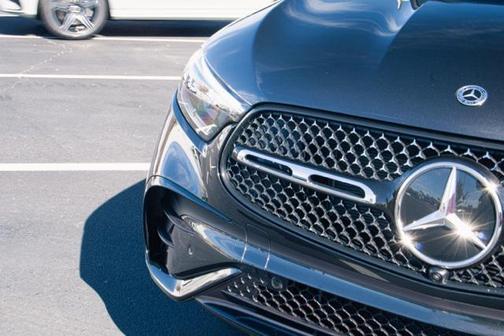 2026 Mercedes-Benz GLC 300 Base