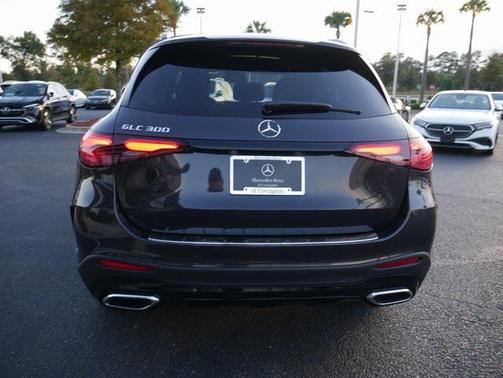 2026 Mercedes-Benz GLC 300 Base
