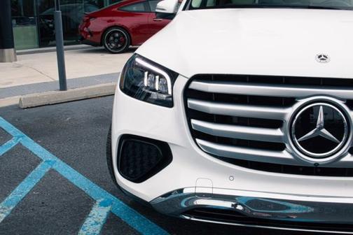 2026 Mercedes-Benz GLS 450 