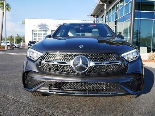 2026 Mercedes-Benz GLC 300 Base