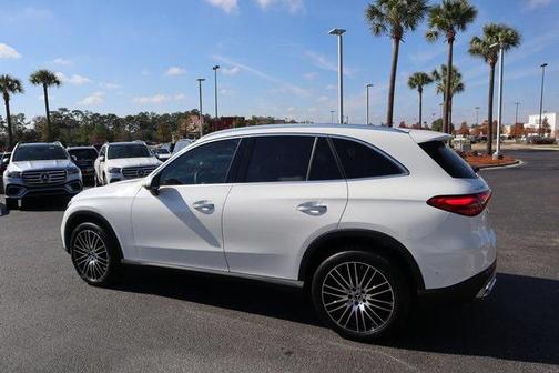 2025 Mercedes-Benz GLC 300 Base