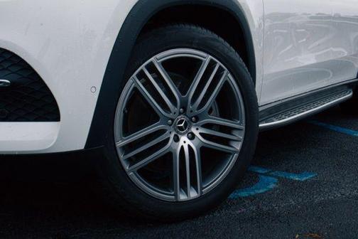 2021 Mercedes-Benz GLS 450 4MATIC