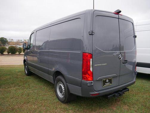2026 Mercedes-Benz Sprinter 2500 Cargo 144 WB
