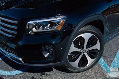 2024 Mercedes-Benz GLB 250 4MATIC