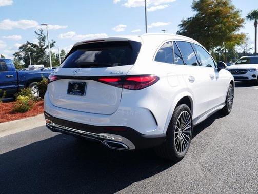 2026 Mercedes-Benz GLC 300 4MATIC